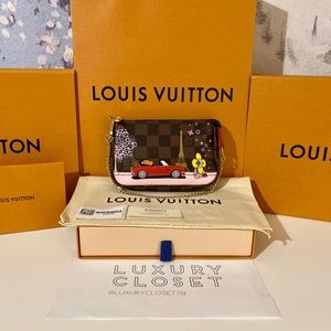 *NEW* Louis Vuitton Mini Pochette Damier Ebene